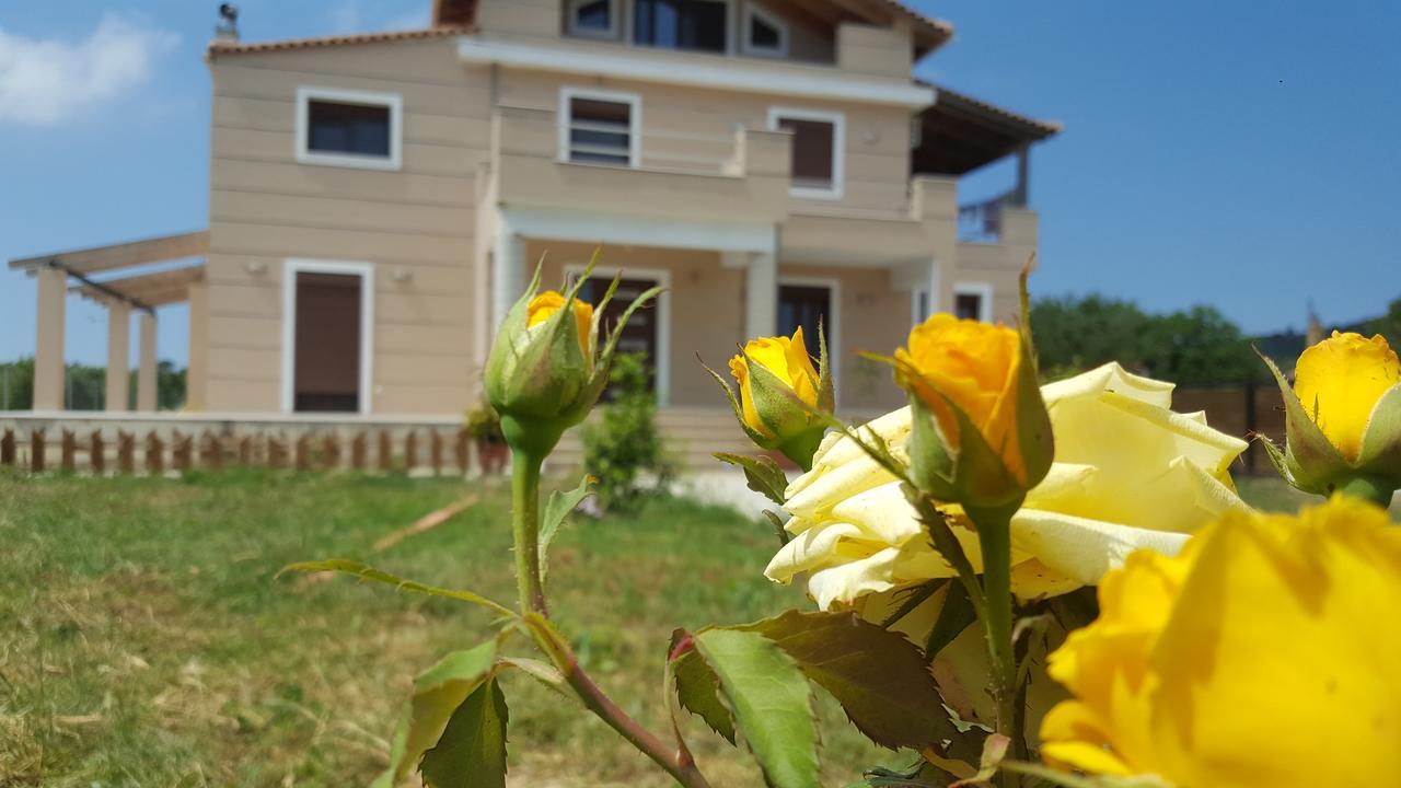 Villa Luna Kalamákion Exterior foto